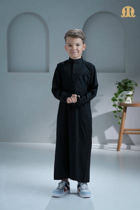 Kurvig Saudi Black Thobe for Kids-1
