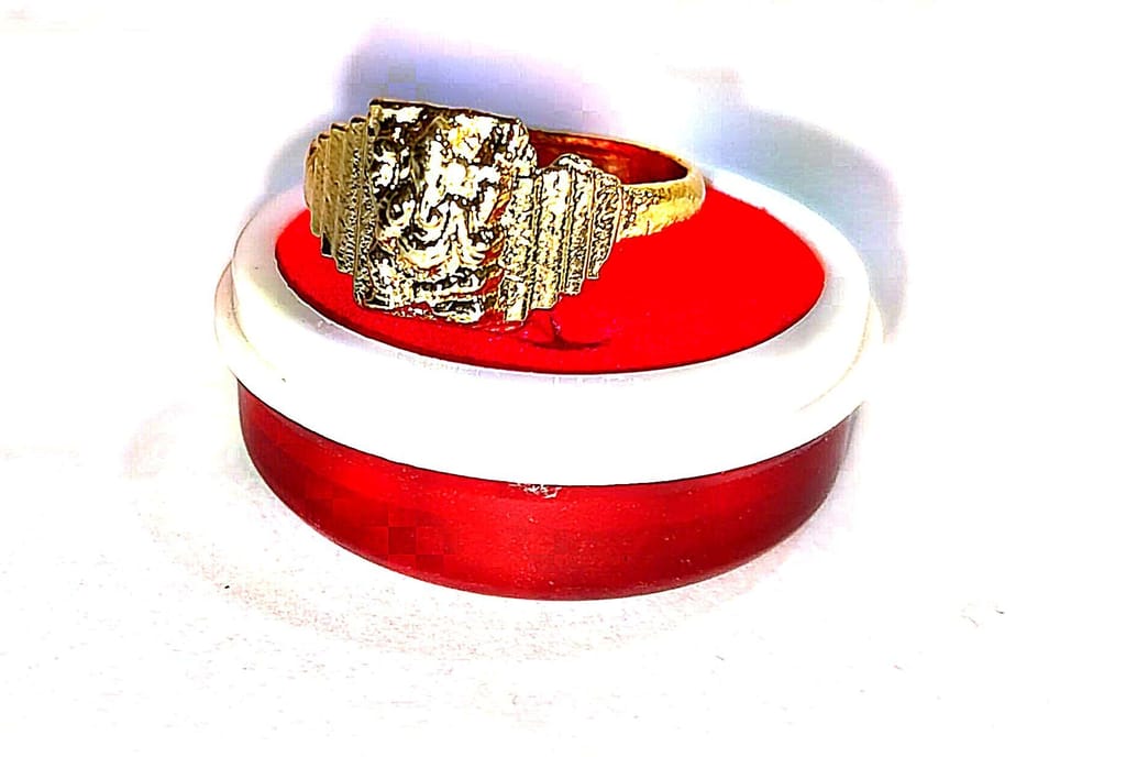 Men's and women's Gold plated Ring with Lion Head Design