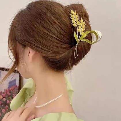 Green Maize Hair Clutcher For Women