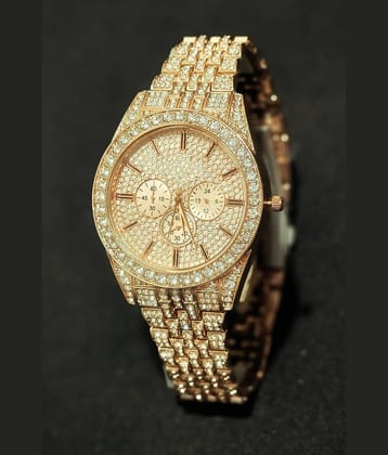 Renaissance Traders Rose Gold Metal Analog Womens Watch