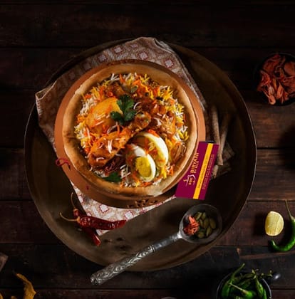 Kolkata Chicken Biryani [1Kg]