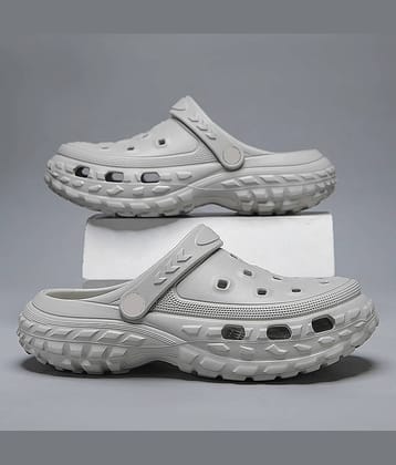 Secritas - Black Men's Clogs