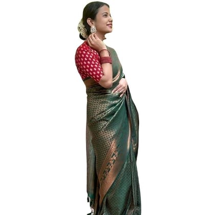 Women Soft Silk Saree with Regal Look, Green