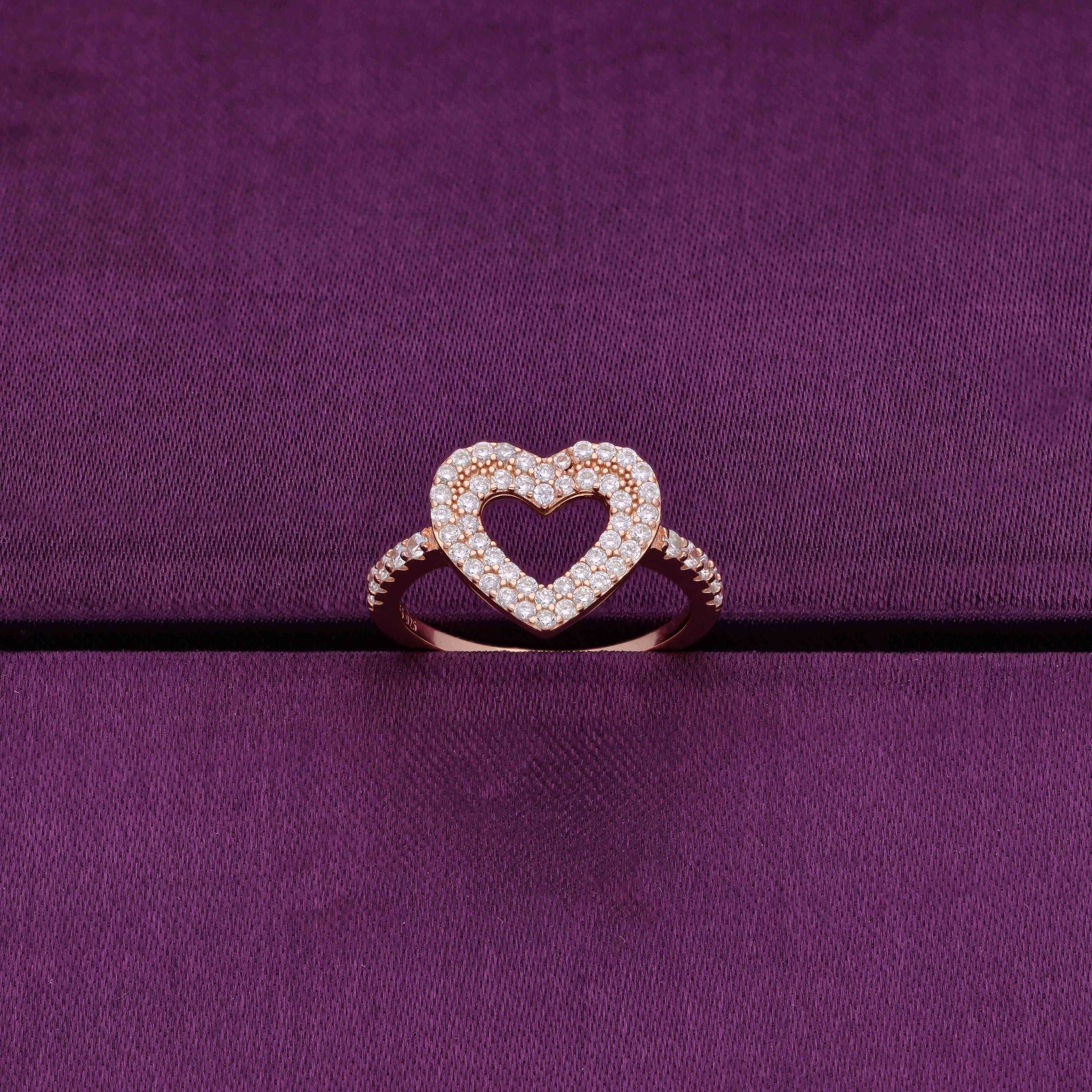 Exquisite Rose Gold Heart Ring-White Stone / Rose Gold / US 6 (16.5 mm Diameter)