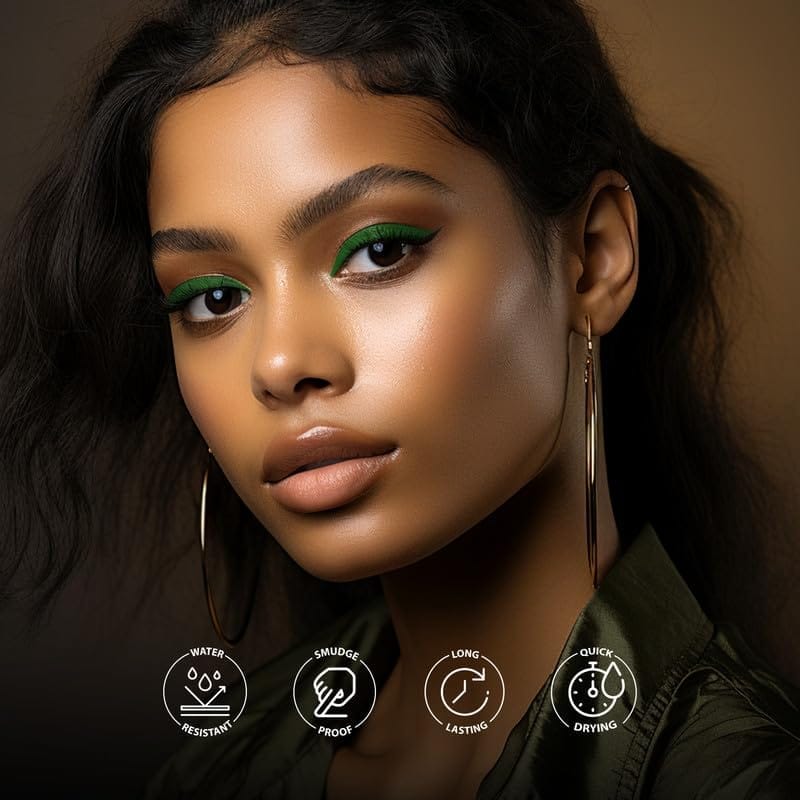 STARSTRUCK BY SUNNY LEONE Liquid Eye Definer