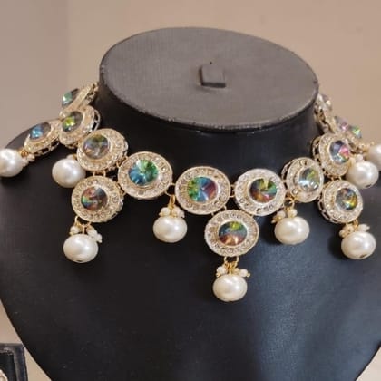 3D necklace sat
