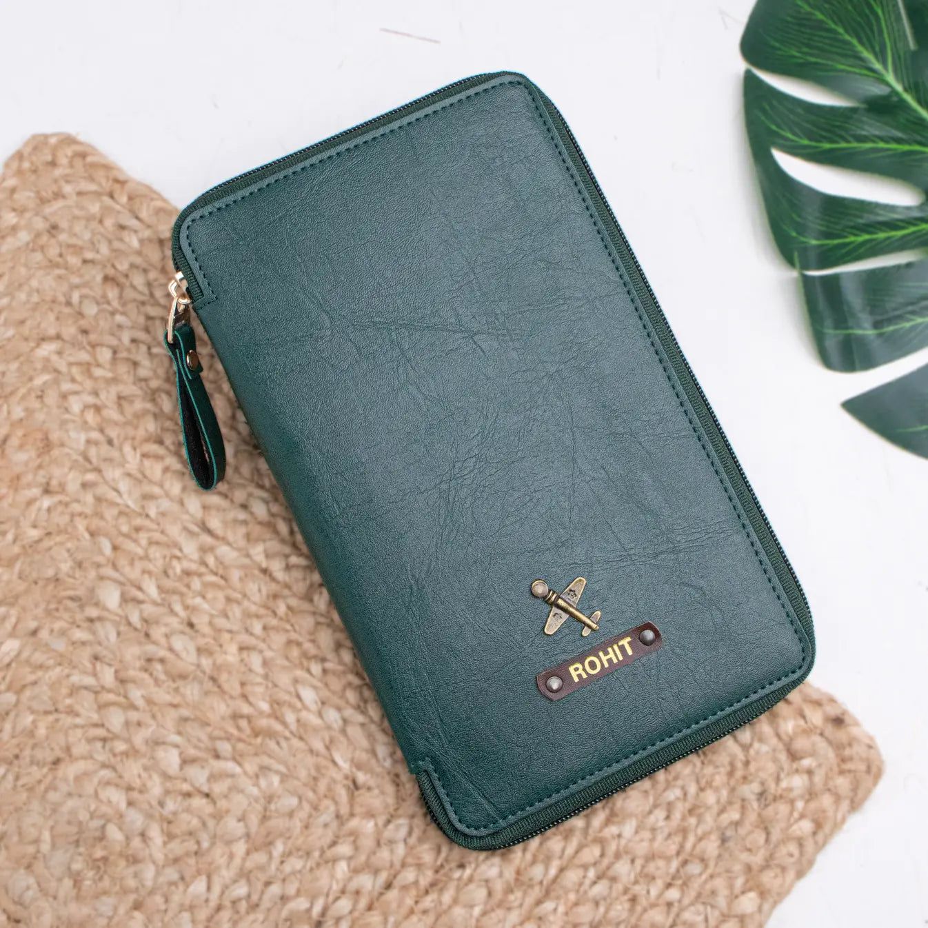 PERSONALISED ZIPPERED TRAVEL CASE - GREEN-Green