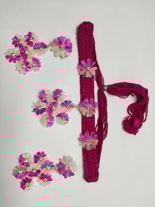 Check style necklace set  
