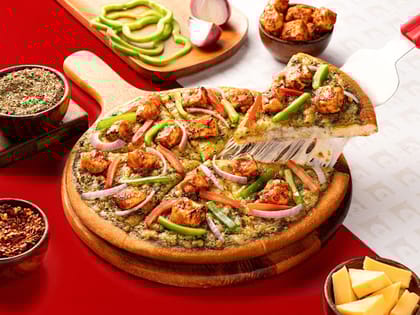 Pesto Paneer Tikka Pizza
