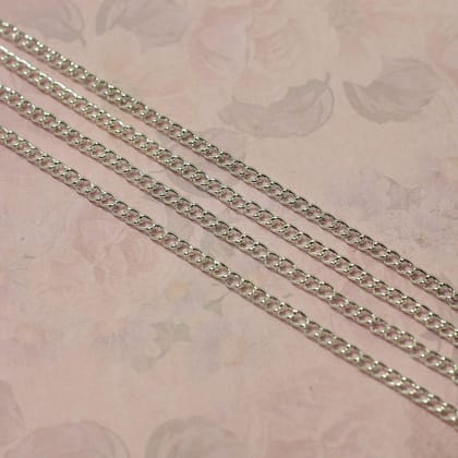 5 Mtrs, 3x2mm Metal Chain Silver-Silver / Iron
