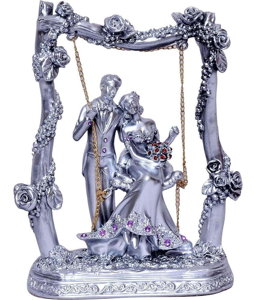 Sigaram - Couple & Human Figurine