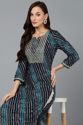 Cotton Blend Navy Blue Printed Straight Kurta VCK9259