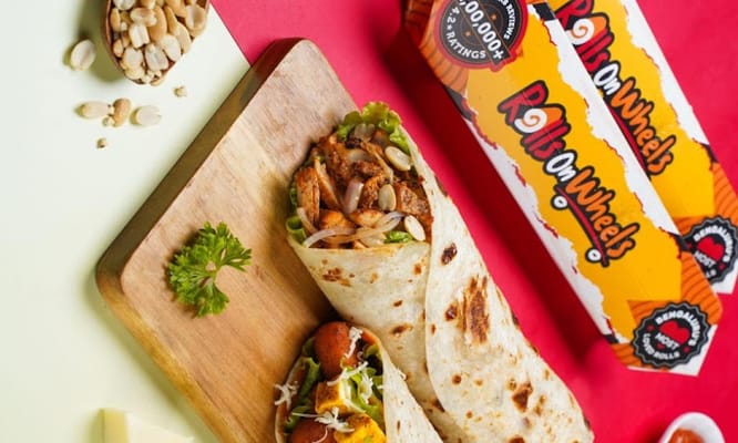 Rolls On Wheels - Shawarma & Wraps