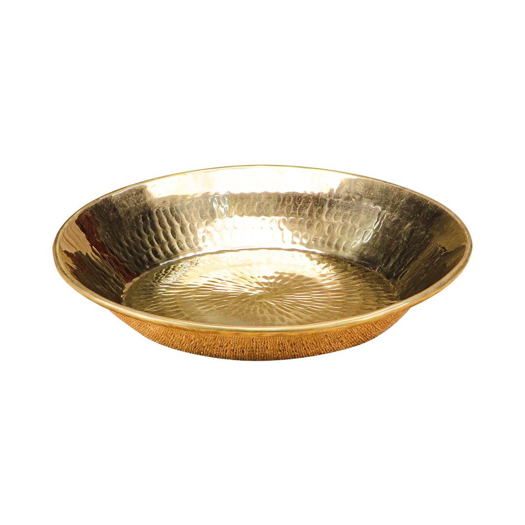 Artarium Handmade Brass Paraat Pure Brass Dough Kneading Bowl Peetal Platter for Atta Mixing Kitchen Essentials Roti Puri Bread Preparation Peetal Ke Bartan for Flavor Health Benefits (33x33x6)