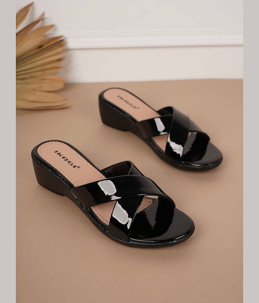 IKAGI Off White Women's Flats
