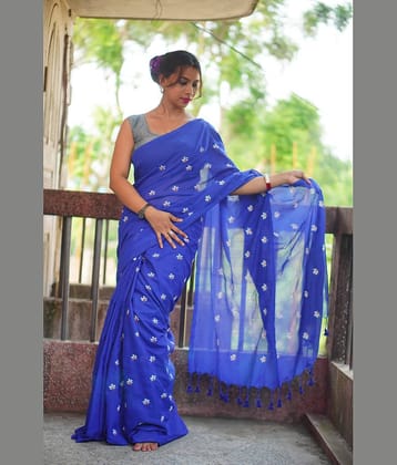 SARADA HANDLOOM Cotton Embroidered Saree With Unstitched Blouse Piece ( Blue )
