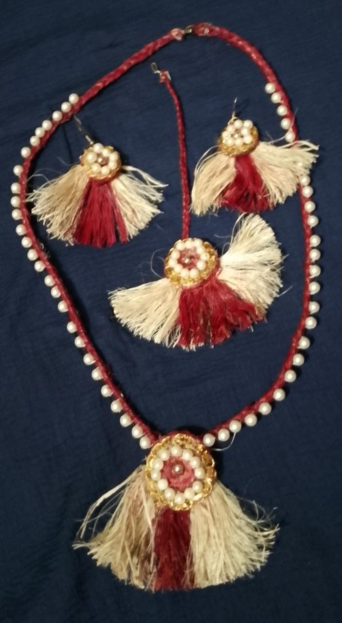 Arundhati Handicrafts Handmade Banana Fiber Jewelry Set with Earings