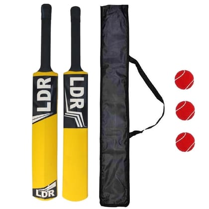 Plastic Cricket Bat (Age 4 to 8 Years) with 3 Tennis Balls and 1 Bat Cover