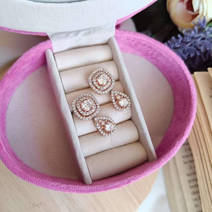 Vs sterling silver studs 1302