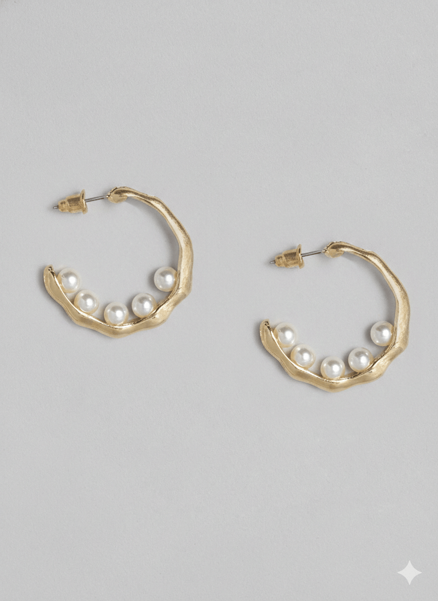 JustPeachy Gold-toned and white contemporary drop earrings, gold-plated, has pearlsSecured with a post and back