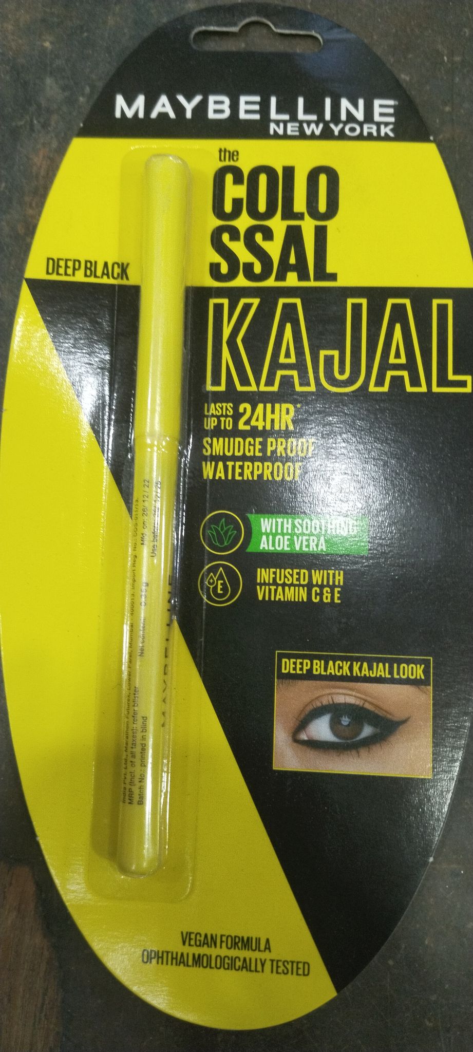 Maybelline Colo Ssal Kajal With soothing Aloe vera 