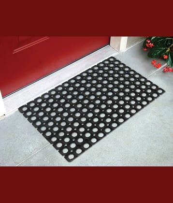 Status - Anti-skid Rubber Door Mat ( 60 X 40 cm ) Set of 3 - Black