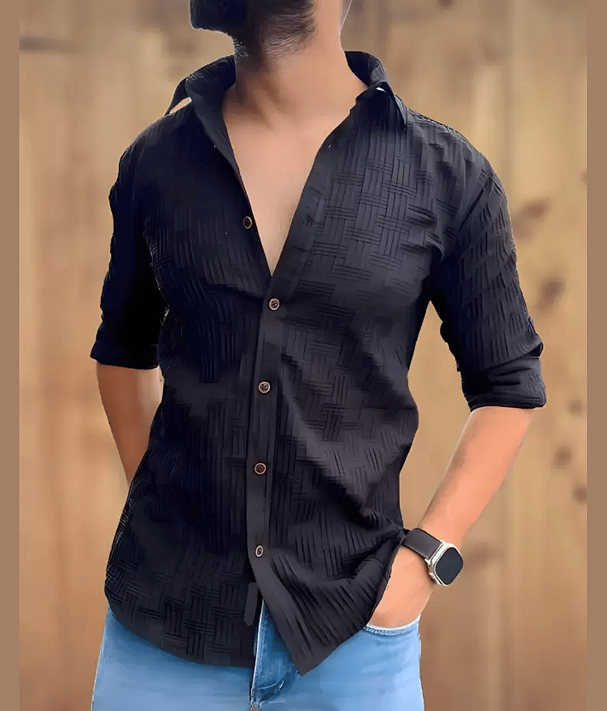 DEARISE Cotton Blend Regular Fit Self Design Full Sleeves Men's Casual Shirt - Black ( Pack of 1 )