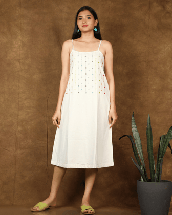Spaghetti strap white summer dress-M