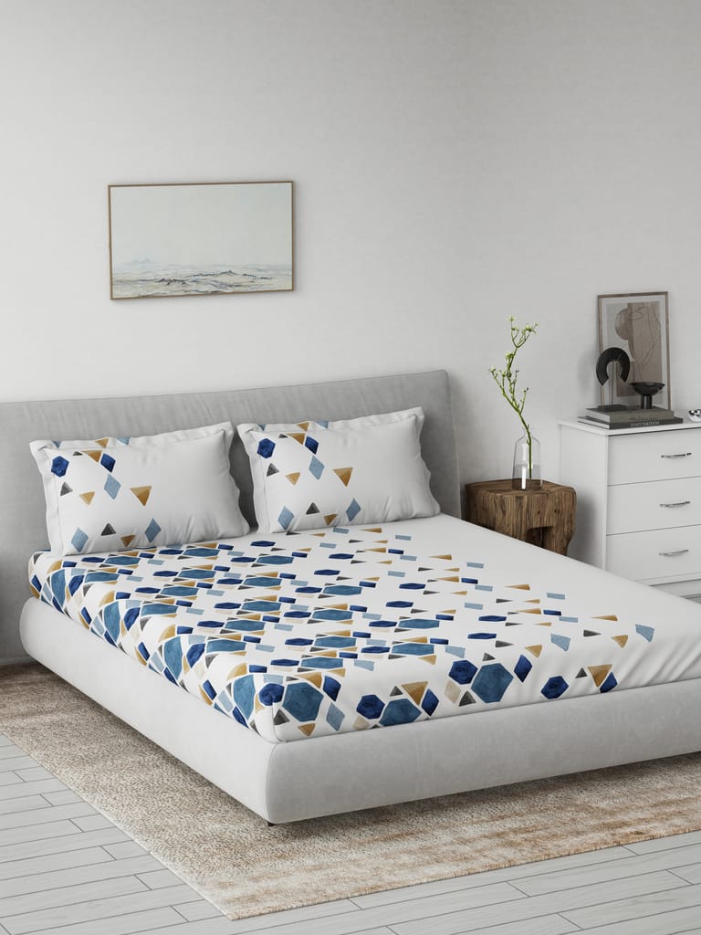 DDecor 100% Combed Cotton Super King Bedsheet with 2 Pillow Covers | Floral 145TC | Soft & Comfortable | Perfect for Everyday Bedroom Use | Radiance Collection | 274 CM X 274 CM