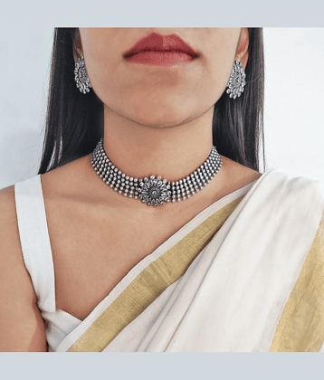PUJVI Silver Alloy Necklace Set ( Pack of 1 )