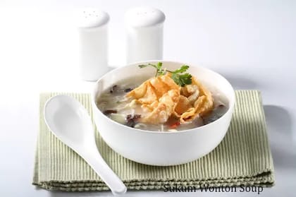 Chicken Sukum Wonton Soup