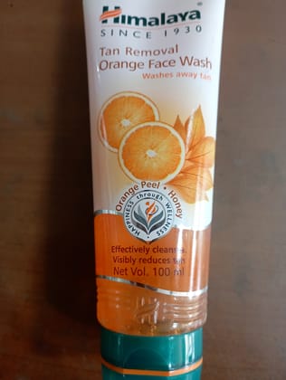 Himalaya tan removal orange face wash washes away tan