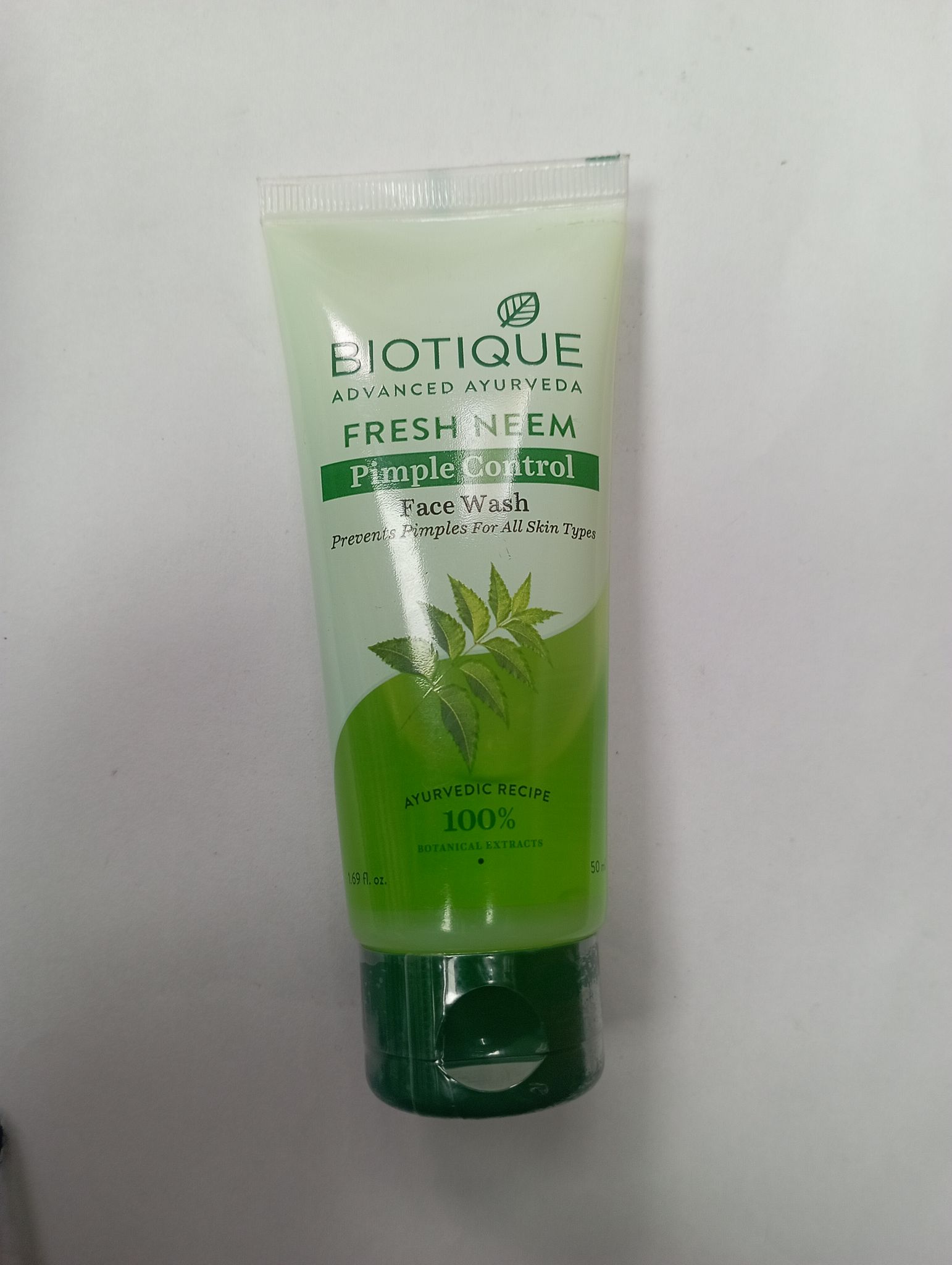 Biotique Advanced ayurveda Fresh neem Pimple control Face wash Prevents pimples for all skin type Ayurvedic recipe 100% 
