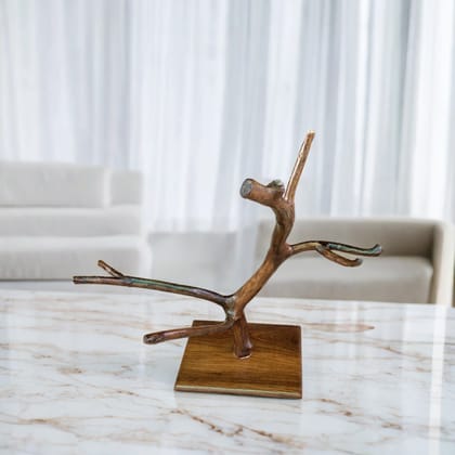 Wooden Tree Sculpture Handcrafted Showpiece in Brown Colour