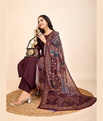 Women Basket Women Cotton Embroidered Straight Kurti With Pants ( Maroon )