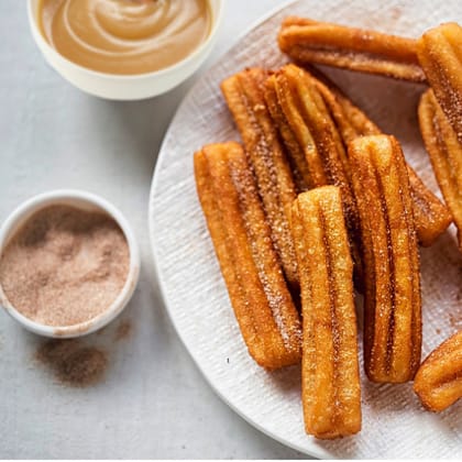 Caramel churros