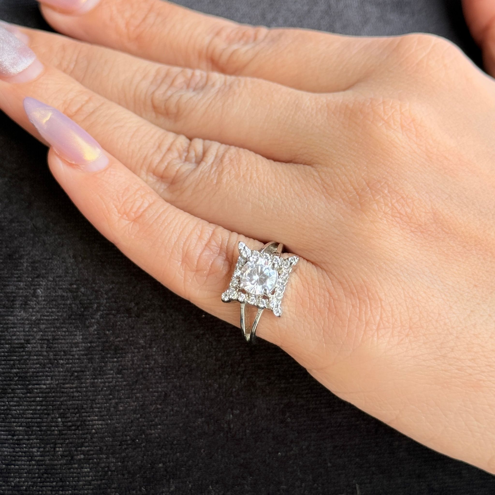 Vs sterling silver cocktail ring 110 4g-9