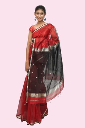 Regal Star motif handwoven Saree with Tassels – Red Black Regal Star motif handwoven Saree with Tassels – Red Black