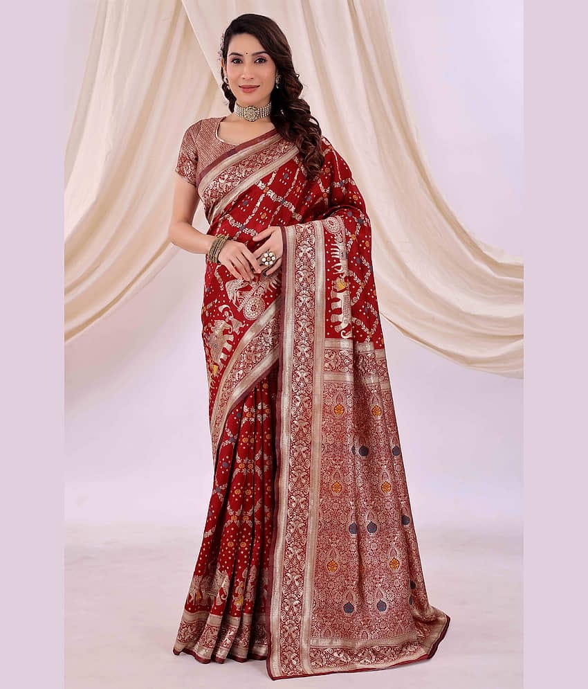 Today Deal Silk Woven Banarasi saree With Unstitched Blouse Piece ( Maroon )