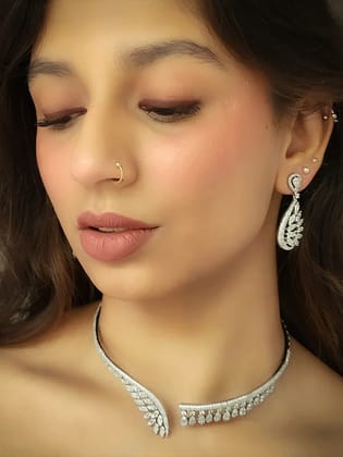 Tear drop shaped hanging tukdies in 4.5 inch diameter classy zircon studded hasli-Gold