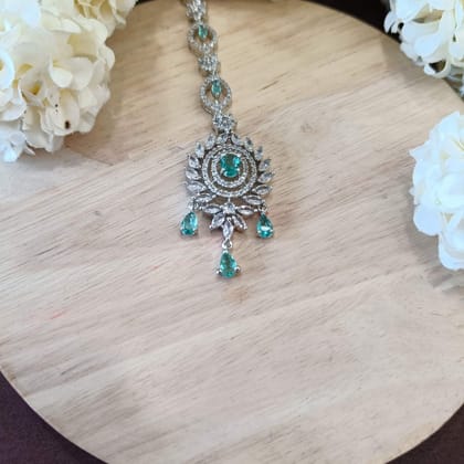 Ad maang tikka 13-Mint green