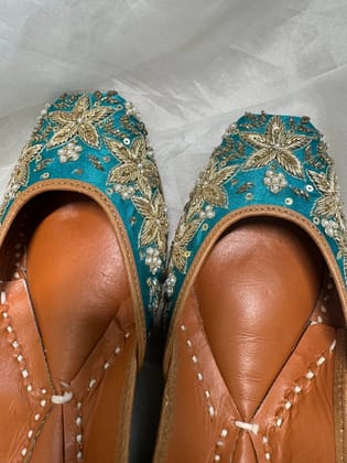 Embellished Hand crafted Mojaris - Blue-35 / Blue