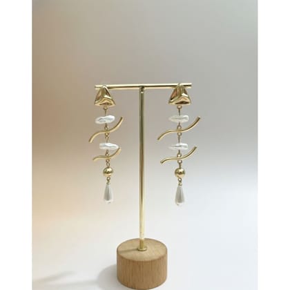 Earring Gold-Toned Wave Drop Earring Gold-Toned Wave Drop