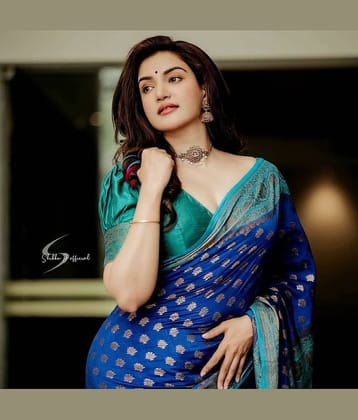 fab woven Art Silk Woven Design Banarasi saree With Unstitched Blouse Piece ( Blue )