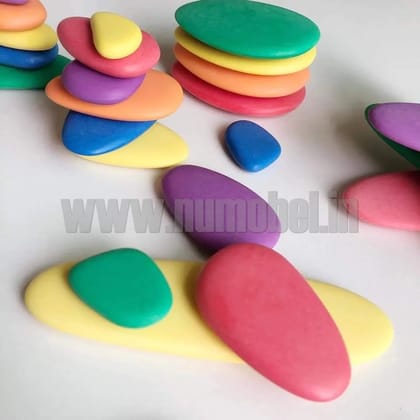 Numobel-Toys-Balancing-Wooden-Flat Lagori Pebbles-Set of 7