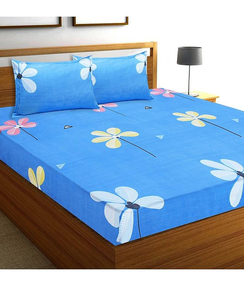 Home Candy Microfiber Floral Double Bedsheet with 2 Pillow Covers- Blue