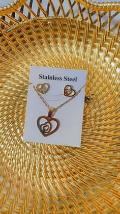 Elegant Heart Necklace and Earring Set - Stainless Steel Jewelry for Women