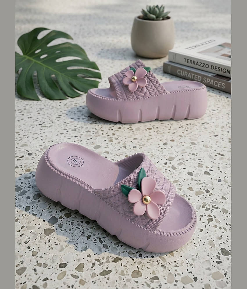 Fabbmate White Women's Daily Slipper