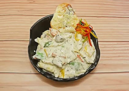 Veg Alfredo Pasta