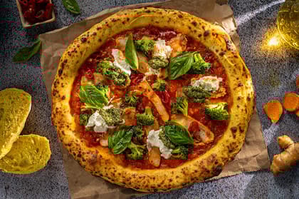Turmeric Sourdough Pizza Marinara With Burrata & Grilled Chicken